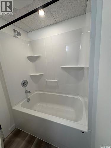 204 Birch Street, Kelvington, SK - Indoor Photo Showing Bathroom