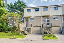 153 - 1915 DENMAR ROAD Pickering, ON L1V 3E1