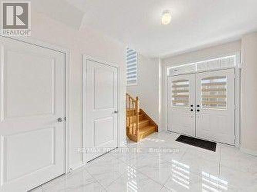 380 Leanne Lane, Shelburne, ON - Indoor Photo Showing Other Room