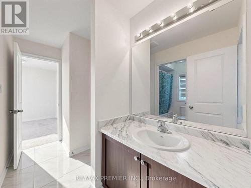 380 Leanne Lane, Shelburne, ON - Indoor Photo Showing Bathroom