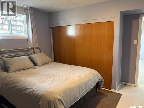 211 Throne Street, Sceptre, SK - Indoor Photo Showing Bedroom
