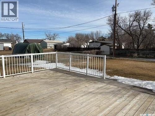 211 Throne Street, Sceptre, SK - Outdoor With Deck Patio Veranda