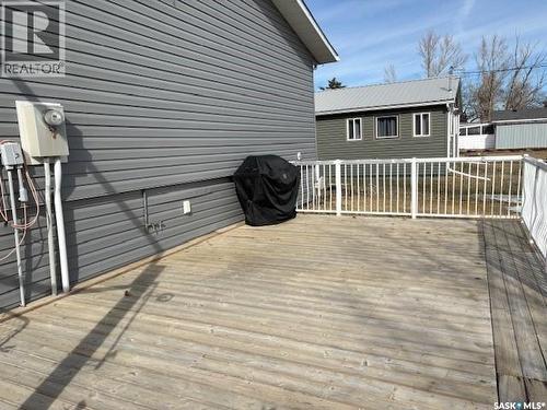 211 Throne Street, Sceptre, SK - Outdoor With Deck Patio Veranda With Exterior