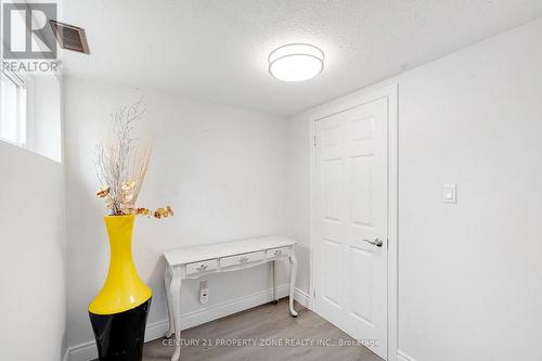 137 Nickolas Crescent, Cambridge, ON - Indoor Photo Showing Other Room