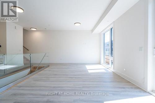 161 Everett Common, St. Catharines, ON - Indoor Photo Showing Other Room