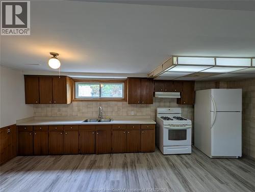 1867 Kent, Windsor, ON - Indoor Photo Showing Kitchen With Double Sink