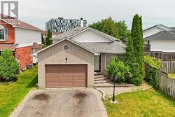 1922 DALHOUSIE CRESCENT Oshawa, ON L1G 8C3