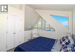 Loft bed - 