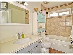 Main bath - 