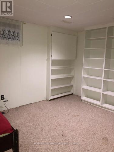 105 Whitehorn Crescent, Toronto, ON - Indoor Photo Showing Other Room