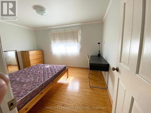 105 Whitehorn Crescent, Toronto, ON - Indoor Photo Showing Bedroom