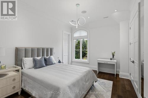 1342 Nocturne Court, Mississauga, ON - Indoor Photo Showing Bedroom