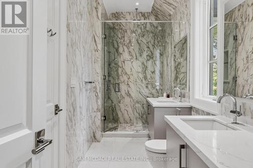 1342 Nocturne Court, Mississauga, ON - Indoor Photo Showing Bathroom