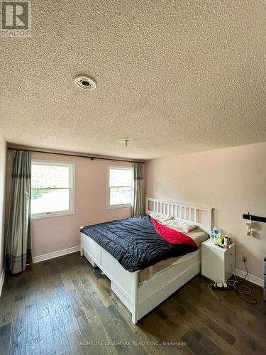 UPPER FLOOR ROOM A - 3371 CIDER MILL PLACE , Mississauga, Ontario L5L 3H6 4
