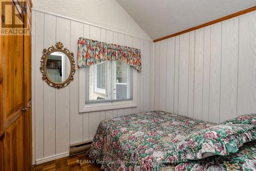 Bedroom 2 - 3 Brookside Drive, Tiny, ON - Indoor Photo Showing Bedroom