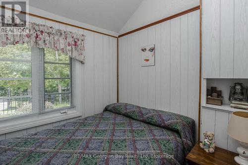 Bedroom 3 - 3 Brookside Drive, Tiny, ON - Indoor Photo Showing Bedroom