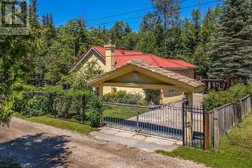 3 Brookside Drive, Tiny, ON - Outdoor