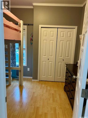 418 Crystal Crescent, Warman, SK - Indoor Photo Showing Other Room
