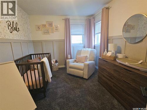 652 Ells Crescent, Saskatoon, SK - Indoor Photo Showing Bedroom