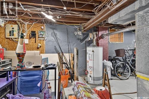 1922 Atkinson Street, Regina, SK - Indoor Photo Showing Basement