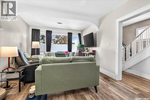 1922 Atkinson Street, Regina, SK - Indoor Photo Showing Living Room