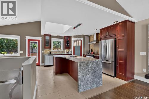 140 10Th Street, Humboldt, SK - Indoor Photo Showing Kitchen With Stainless Steel Kitchen