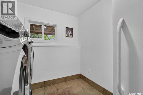 140 10Th Street, Humboldt, SK - Indoor Photo Showing Laundry Room