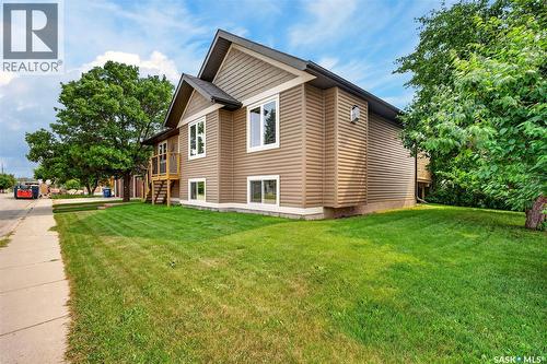 140 10Th Street, Humboldt, SK - Outdoor