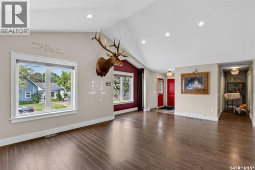 140 10Th Street, Humboldt, SK - Indoor