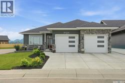 701 Casper CRESCENT  Warman, SK S0K 4S4
