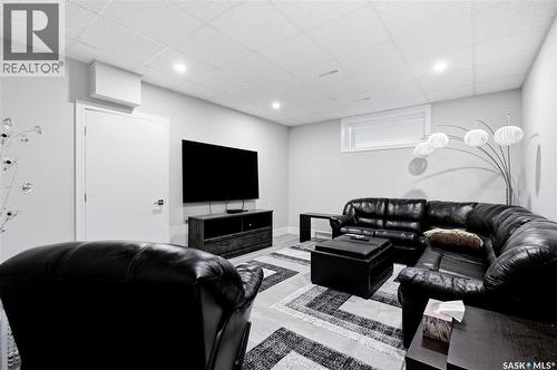 701 Casper Crescent, Warman, SK - Indoor Photo Showing Other Room