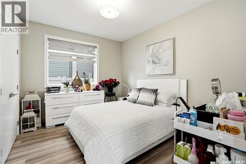 701 Casper Crescent, Warman, SK - Indoor Photo Showing Bedroom