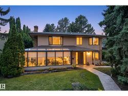 13803 91 AV NW  Edmonton, AB T5R 4X8