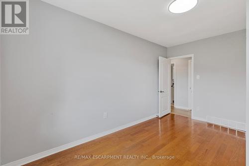 Main - 71 Organ Crescent, Hamilton, ON - Indoor Photo Showing Other Room