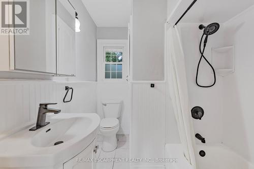 Main - 71 Organ Crescent, Hamilton, ON - Indoor Photo Showing Bathroom