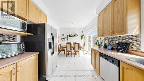 13 Pamgrey Road, Markham, ON - Indoor Photo Showing Kitchen