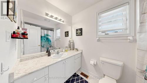 13 Pamgrey Road, Markham, ON - Indoor Photo Showing Bathroom