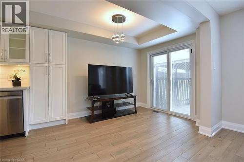 519 Southridge Drive, Hamilton, ON - Indoor Photo Showing Other Room