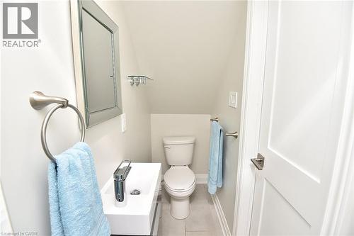 519 Southridge Drive, Hamilton, ON - Indoor Photo Showing Bathroom