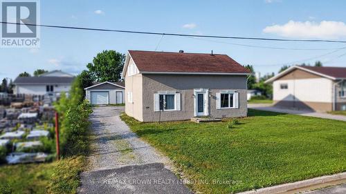524 Kitchener Street, Hearst, ON - Outdoor
