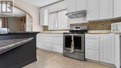524 Kitchener Street, Hearst, ON - Indoor Photo Showing Kitchen