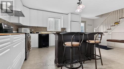 524 Kitchener Street, Hearst, ON - Indoor Photo Showing Kitchen