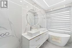 Primary Master Ensuite - 