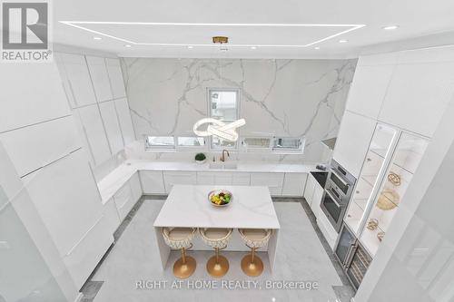 Kitchen - 256 Northwestern Avenue, Ottawa, ON - Indoor