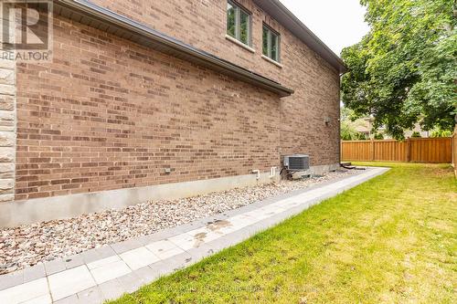 752 Hillview Crescent, Pickering, ON - Outdoor