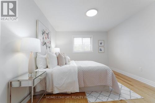 68 Grace Crescent, Barrie, ON - Indoor Photo Showing Bedroom
