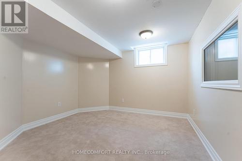 68 Grace Crescent, Barrie, ON - Indoor Photo Showing Other Room
