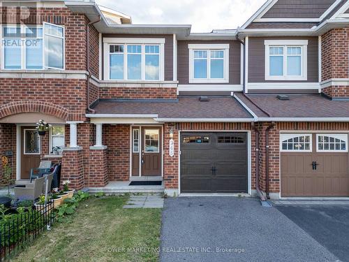 245 SILVERMOON CRESCENT  Ottawa, ON K4A 0P8