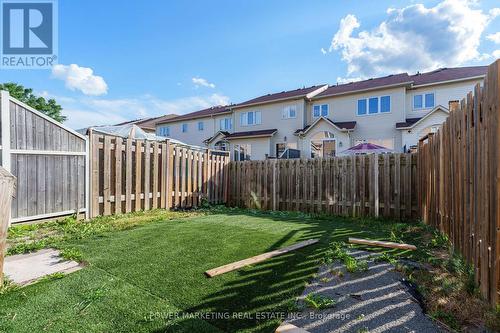 245 Silvermoon Crescent, Ottawa, ON - Outdoor