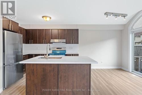 245 Silvermoon Crescent, Ottawa, ON - Indoor Photo Showing Kitchen